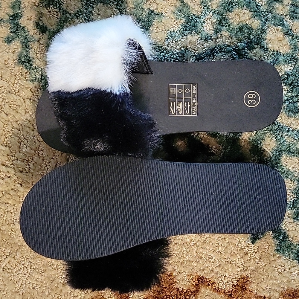 Cute Color Block Fuzzy,Sandal/ Slipper - image 3